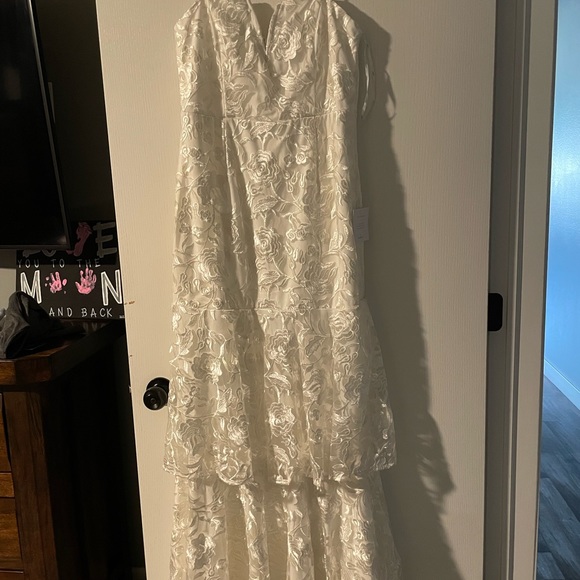Lulu's Elegant Ways White Floral Embroidered Tiered Maxi Dress - Picture 7 of 13